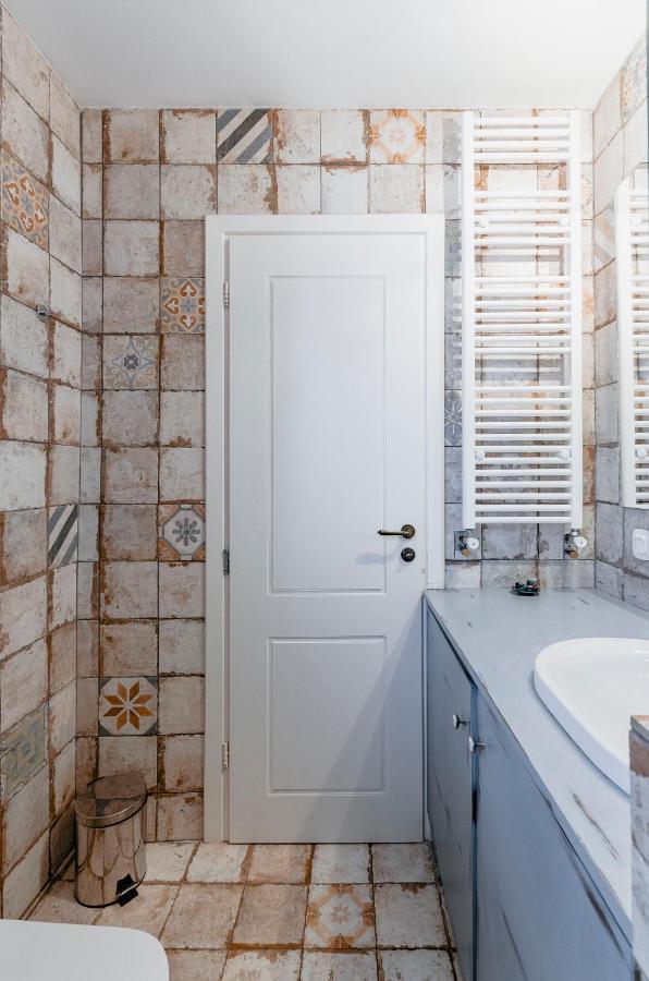 Comfortable 2 Bd Apartment Close To Athens Archeological Museum Экстерьер фото