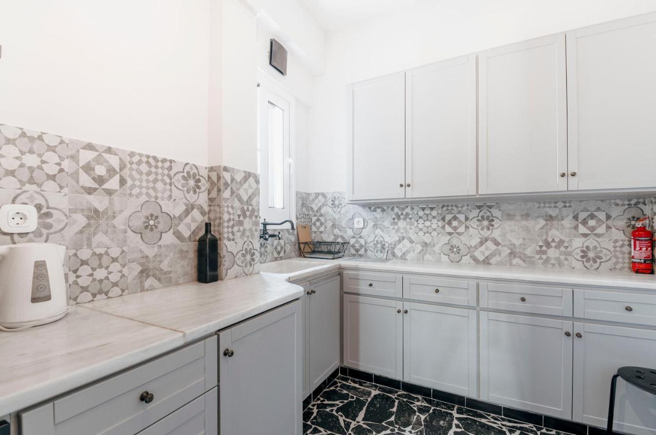 Comfortable 2 Bd Apartment Close To Athens Archeological Museum Экстерьер фото