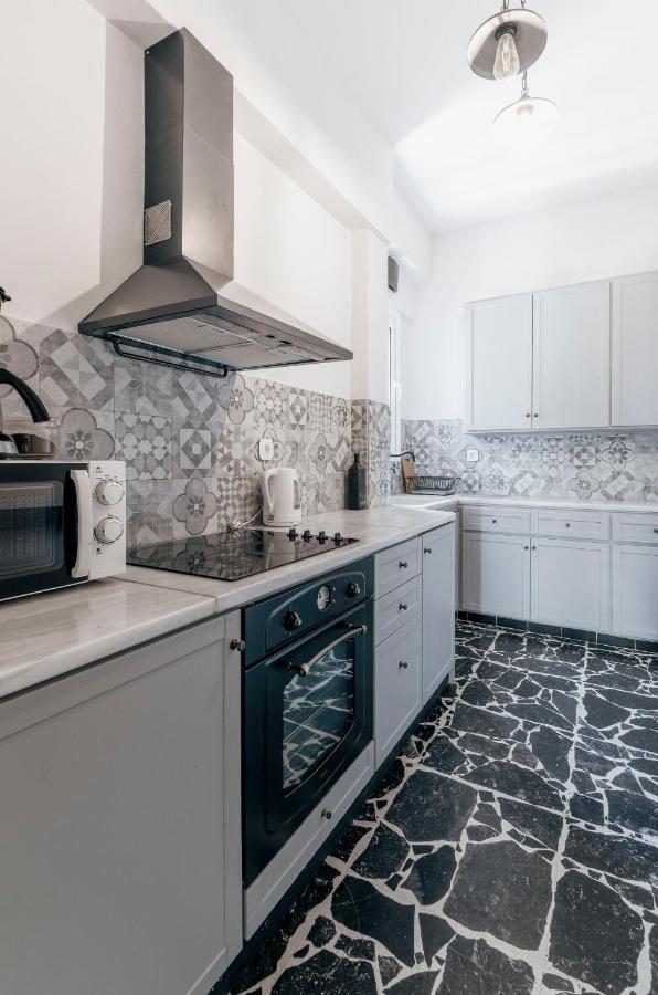 Comfortable 2 Bd Apartment Close To Athens Archeological Museum Экстерьер фото